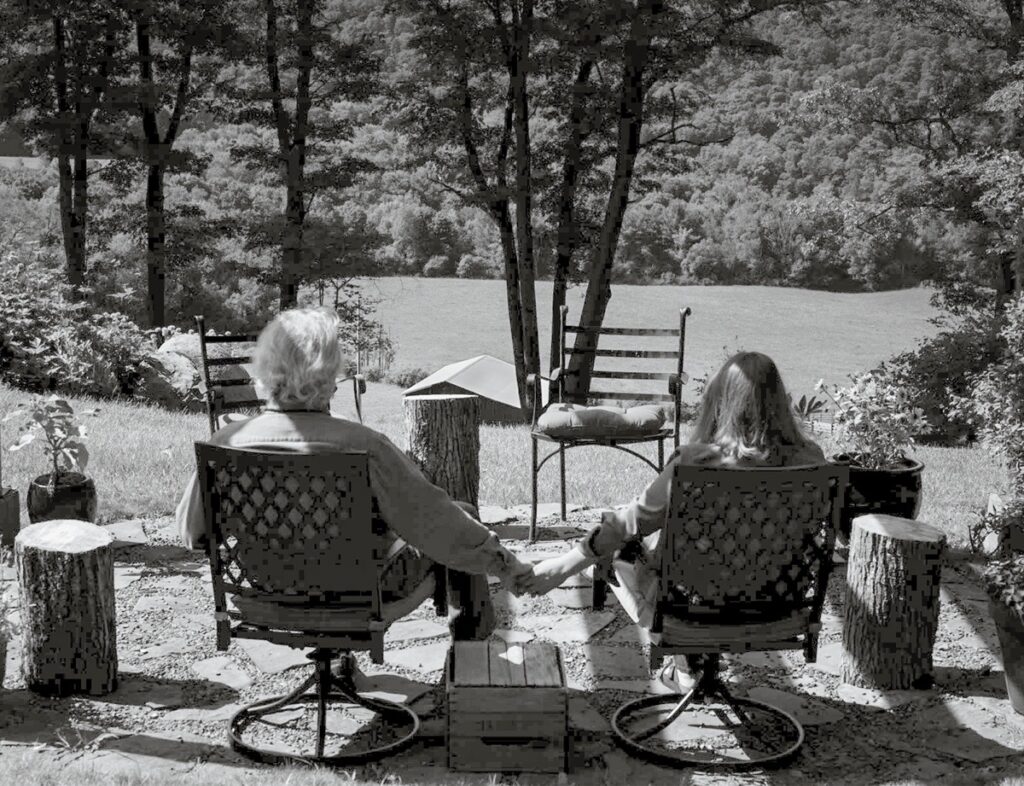 Susan C. Larkin&nbsp;• <em>Toby and Lisa</em>&nbsp;• Archival digital print&nbsp;• 24″×&nbsp;20″&nbsp;• $300.00